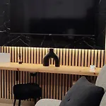 شقة Urban Nest Downtown فيريا